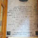 Varchiamo a questo punto la soglia, accedendo prima nell�anticamera dove � affissa un�epigrafe che ricorda il passaggio del Poverello d'Assisi...